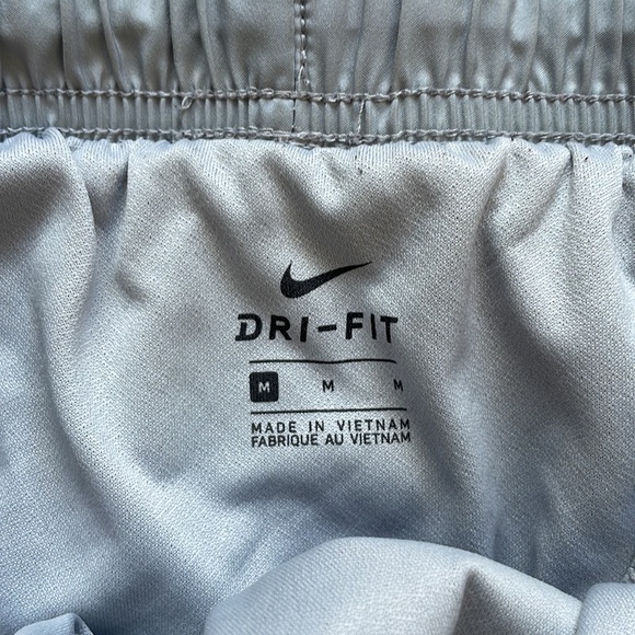 Nike dri fit - Picture 2 of 2